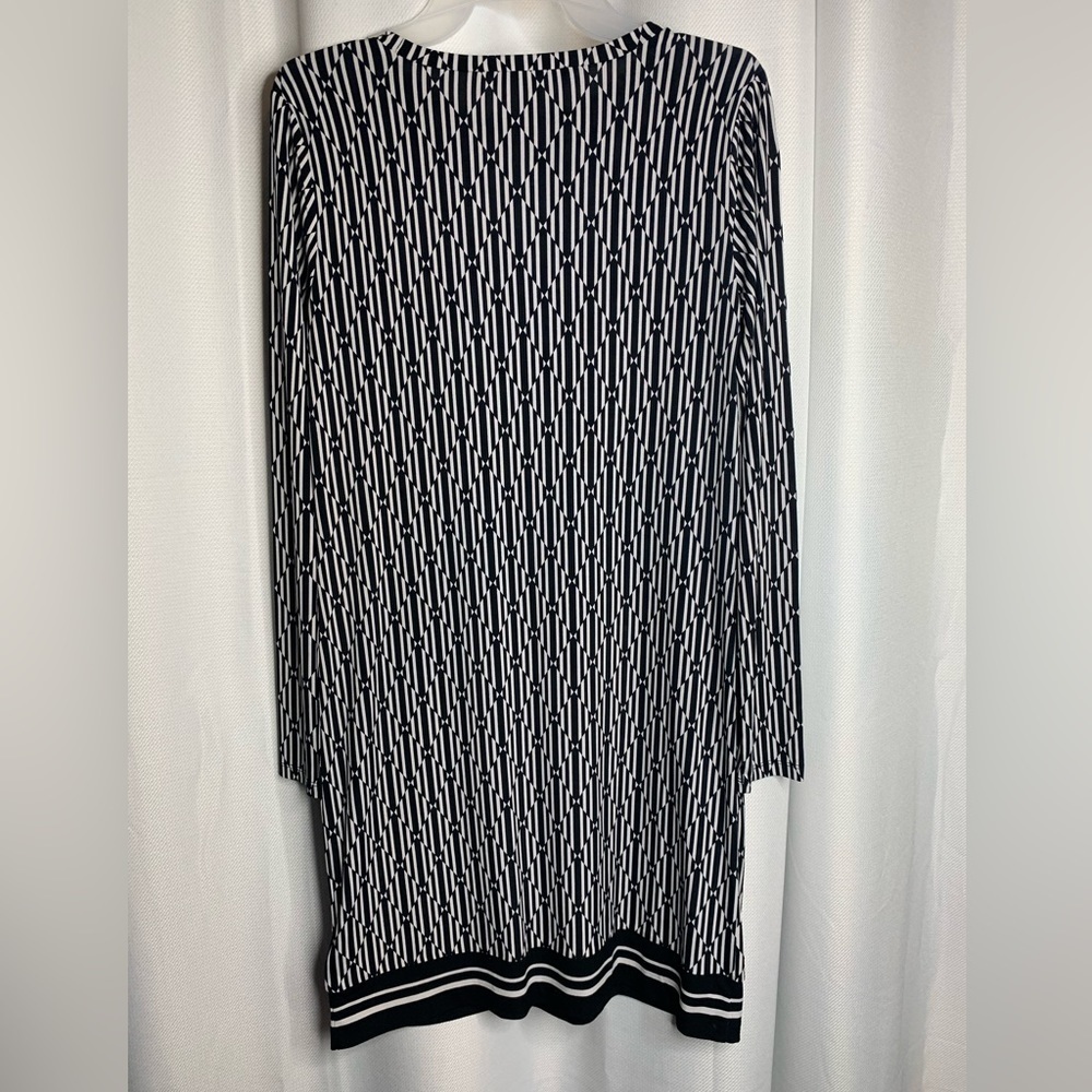 MICHAEL Kors Geometric Long Sleeve Dress - Picture 2 of 3